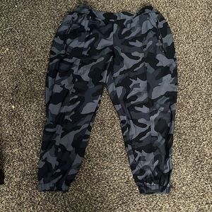 Blue XL Camouflage Joggers